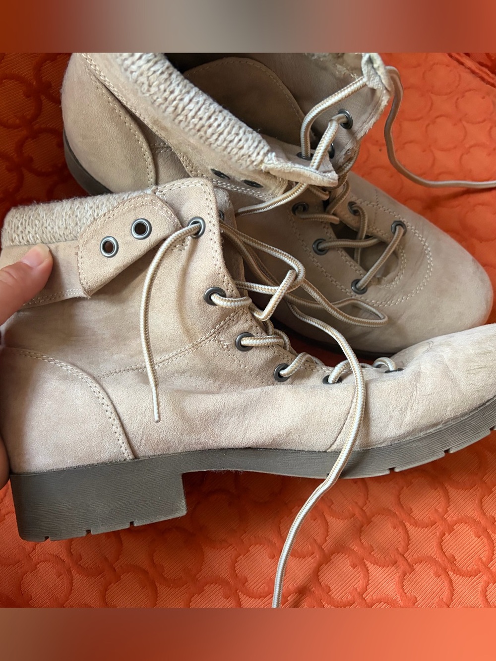 Tan Women's Suede Lace-Up Ankle Boots